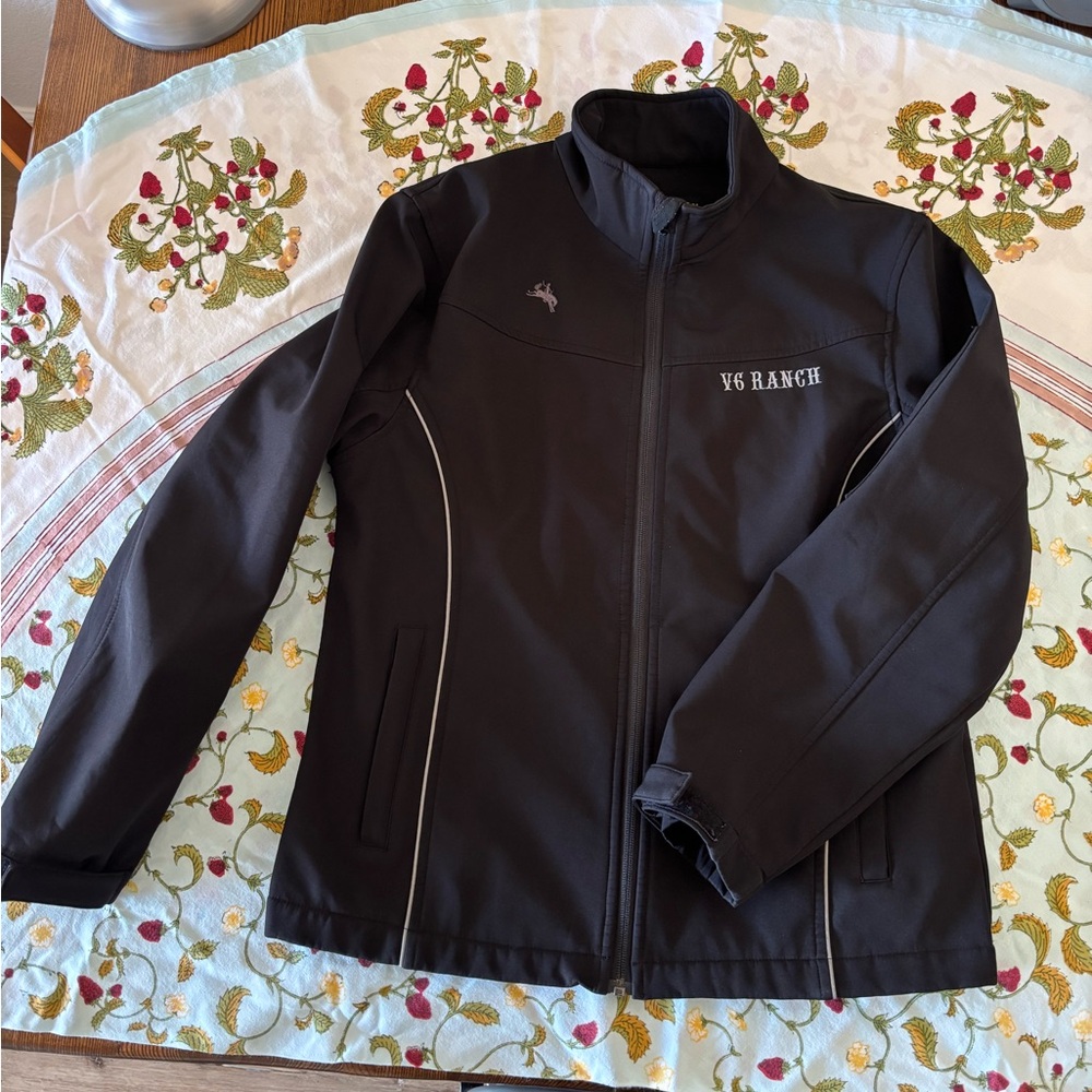 Wyoming Traders Women’s Softshell Jacket